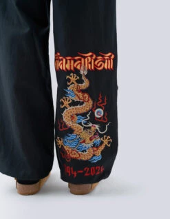 Maharishi 5021 Descending Dragon Loose Snopants® Black 18 Maharishi 5021 Descending Dragon Loose Snopants® Black -Maharishi 071223 0130 2