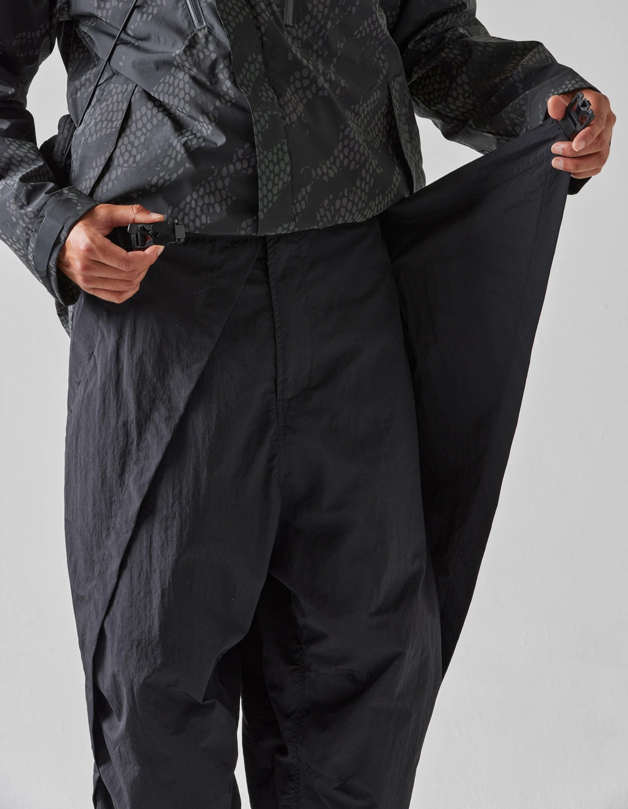 Maharishi 5042 Veg Dyed Hakama Track Pants Black 5 Maharishi 5042 Veg Dyed Hakama Track Pants Black - Image 5