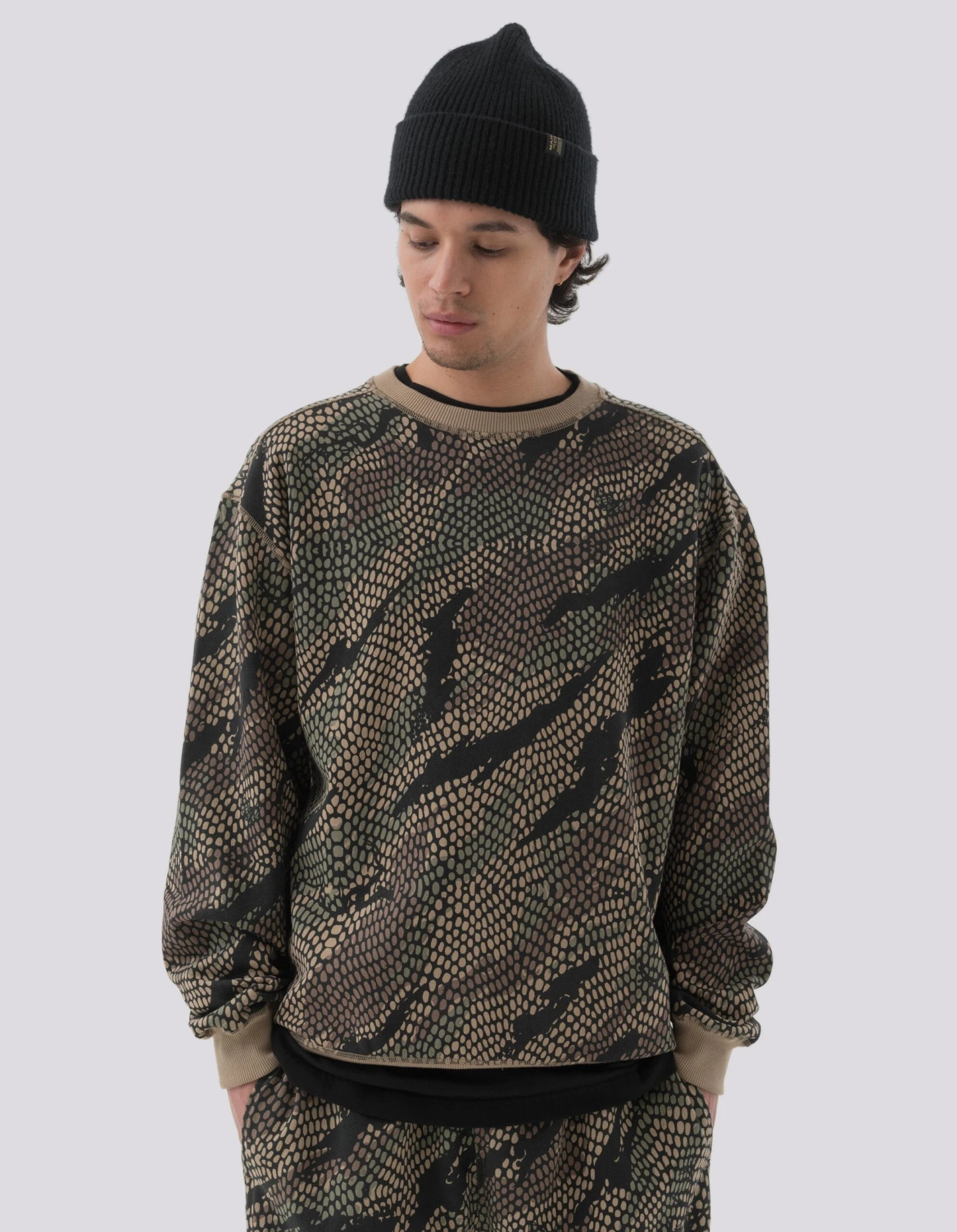 Maharishi 5067 Organic Camo Crew Sweat Woodland 2 Maharishi 5067 Organic Camo Crew Sweat Woodland - Image 2
