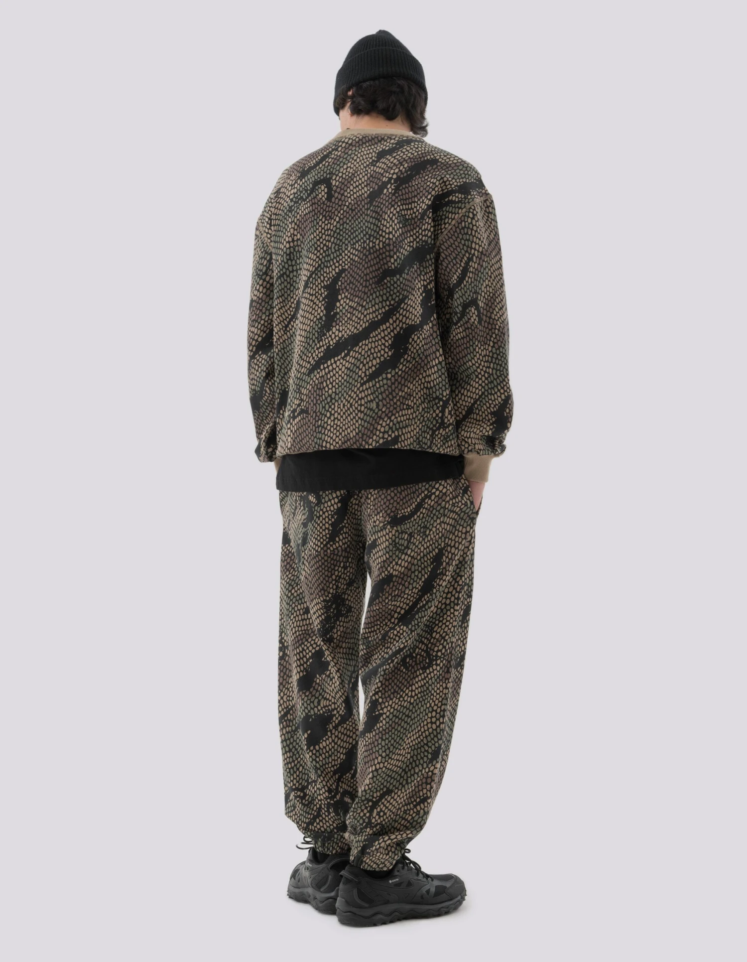 Maharishi 5067 Organic Camo Crew Sweat Woodland 5 Maharishi 5067 Organic Camo Crew Sweat Woodland - Image 5
