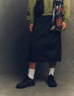 Maharishi 4589 Original Snoskirt Black -Maharishi aw23 pre editorial pdp 0006 aw23 pre editorial 4x5 0069 MAHARISHIAW23Pre0172