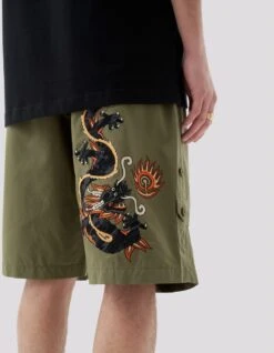 Maharishi 5070 Original Dragon Loose Snoshorts Olive -Maharishi ss24505 6147 bcf27a60 7ce2 43fa b40c 20efebc7c484
