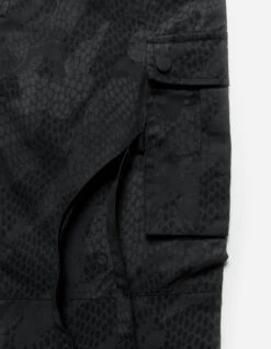 Maharishi 5066 Camo Hemp Cargo Track Pants Subdued Night 18 Maharishi 5066 Camo Hemp Cargo Track Pants Subdued Night -Maharishi ss24 5066 subdued night 80