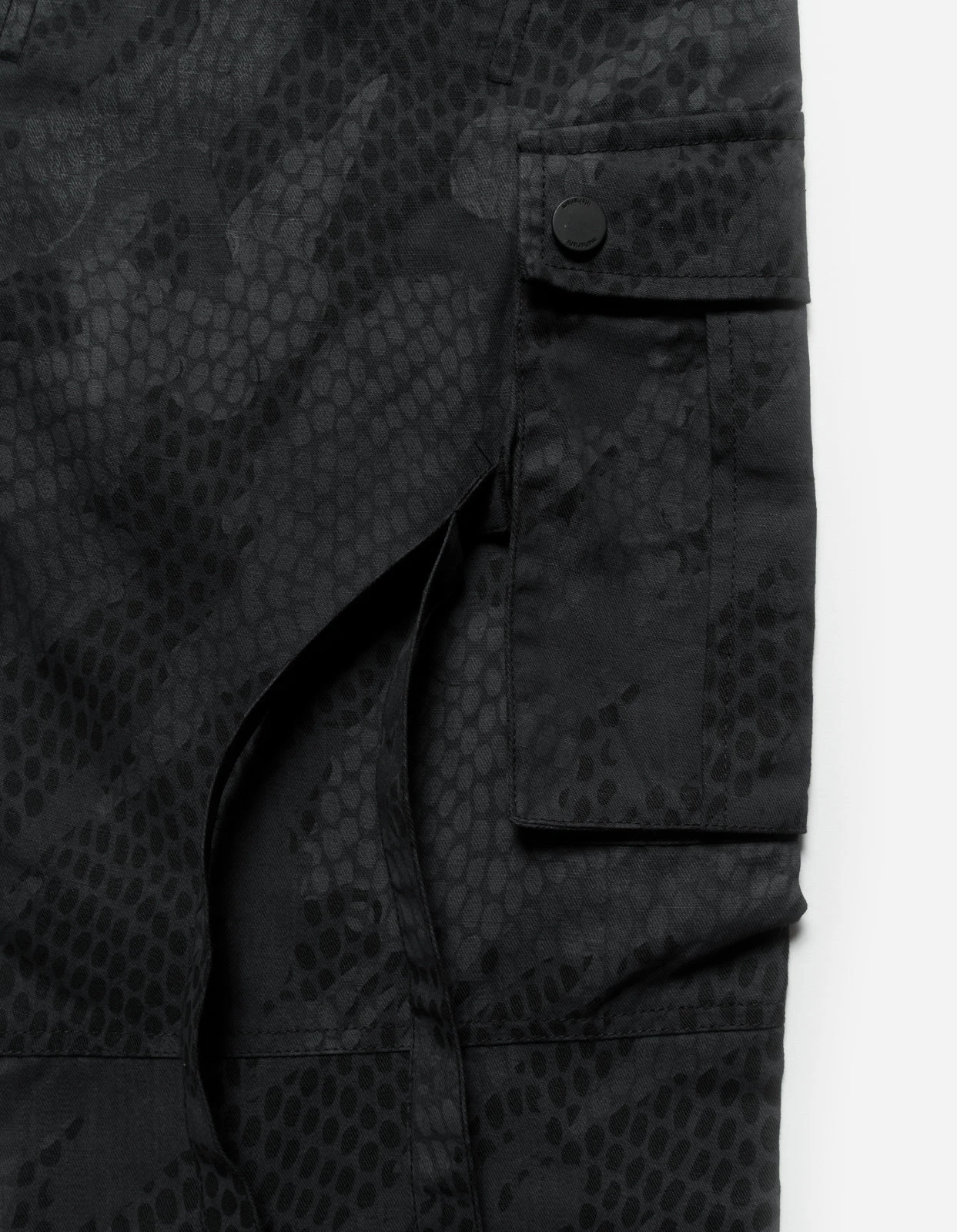 Maharishi 5066 Camo Hemp Cargo Track Pants Subdued Night 7 Maharishi 5066 Camo Hemp Cargo Track Pants Subdued Night - Image 7
